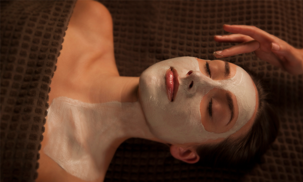 Anti-ageing guasha facial at Nuad Thai Massage Athens